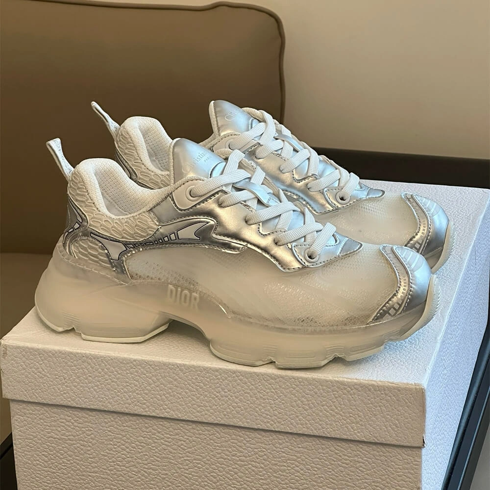 Packable Christian Dior Vibe Sneaker 3331