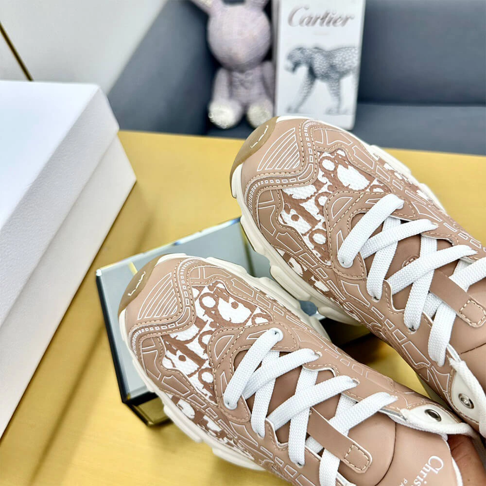 Compact Christian Dior Vibe Sneaker 3326