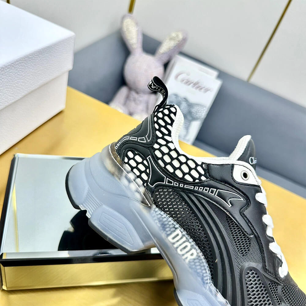Christian Dior Vibe Sneaker Sporty 3339
