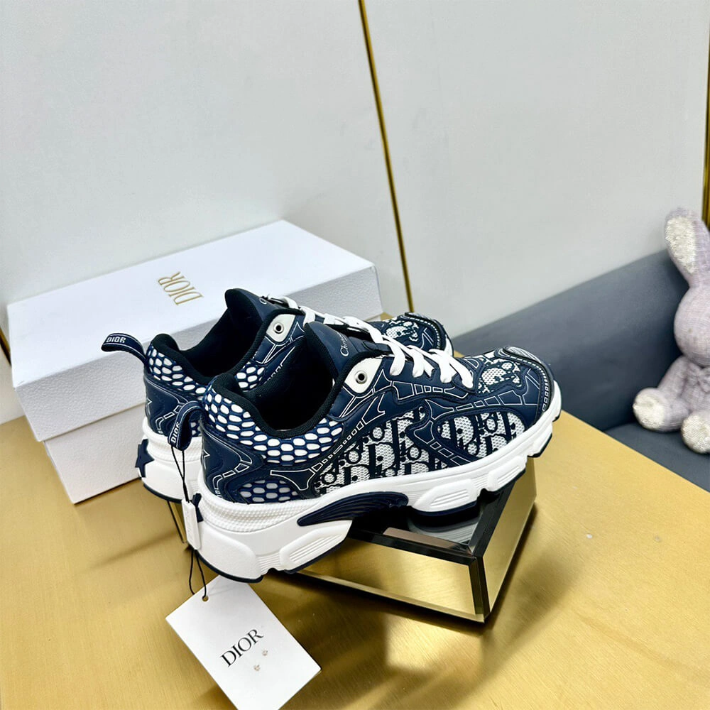 Breathable Christian Dior Vibe Sneaker 3334