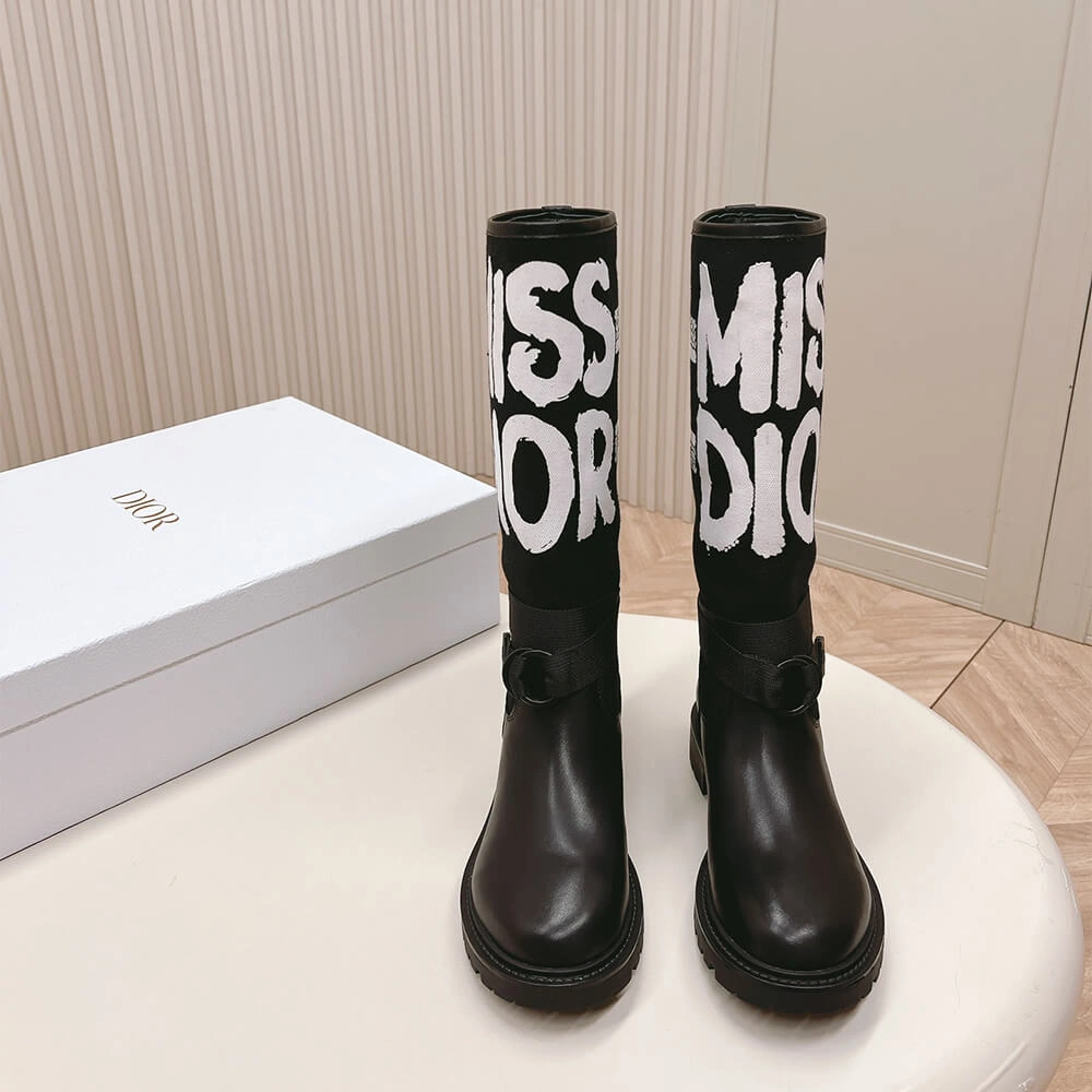 Snug D-Major boots 3303