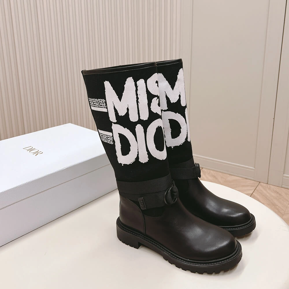 Snug D-Major boots 3303
