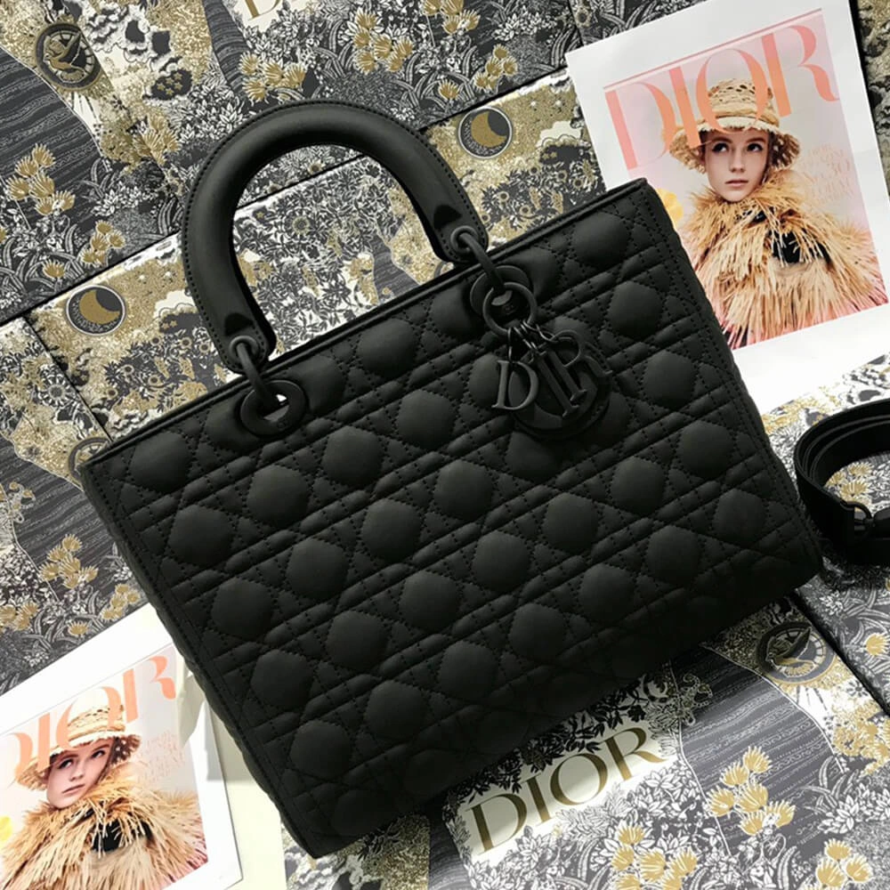DIOR LARGE LADY DIOR BAG Versatile 2397