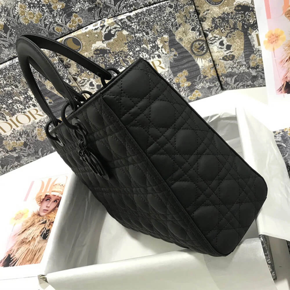 DIOR LARGE LADY DIOR BAG Versatile 2397