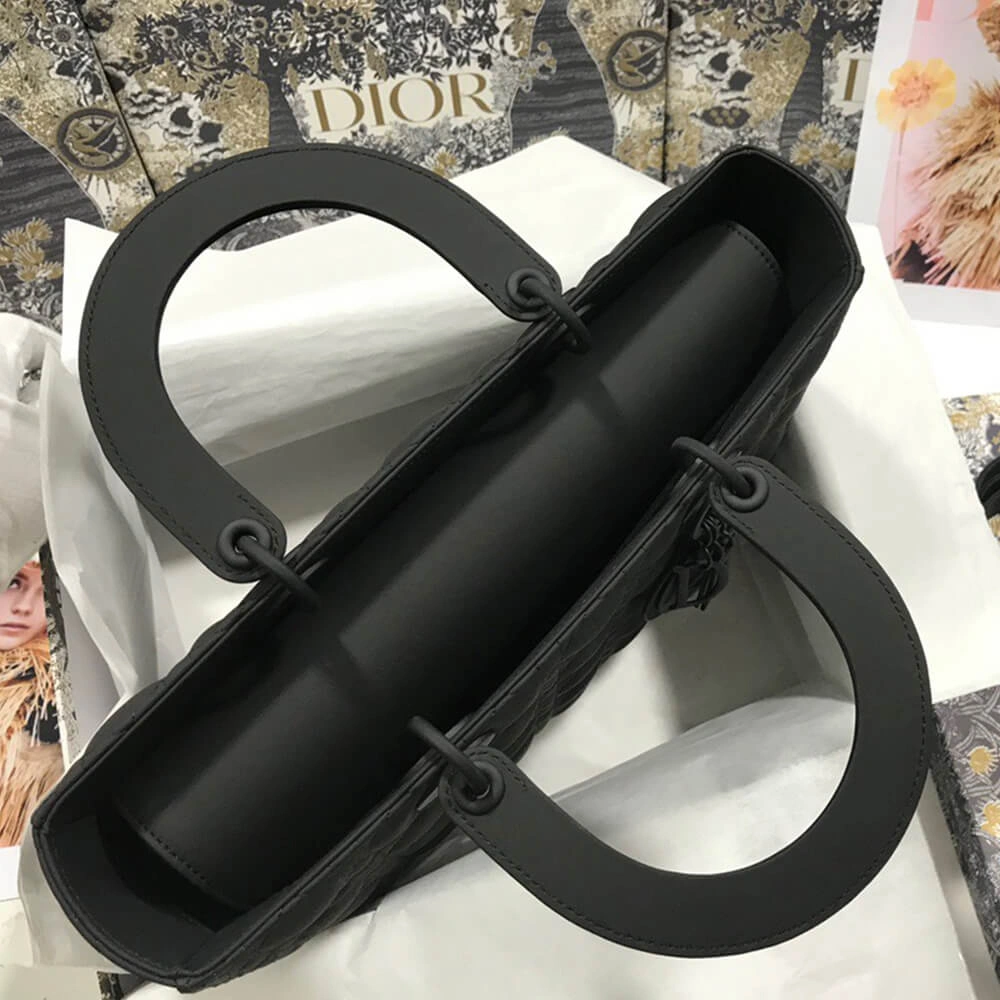 DIOR LARGE LADY DIOR BAG Versatile 2397