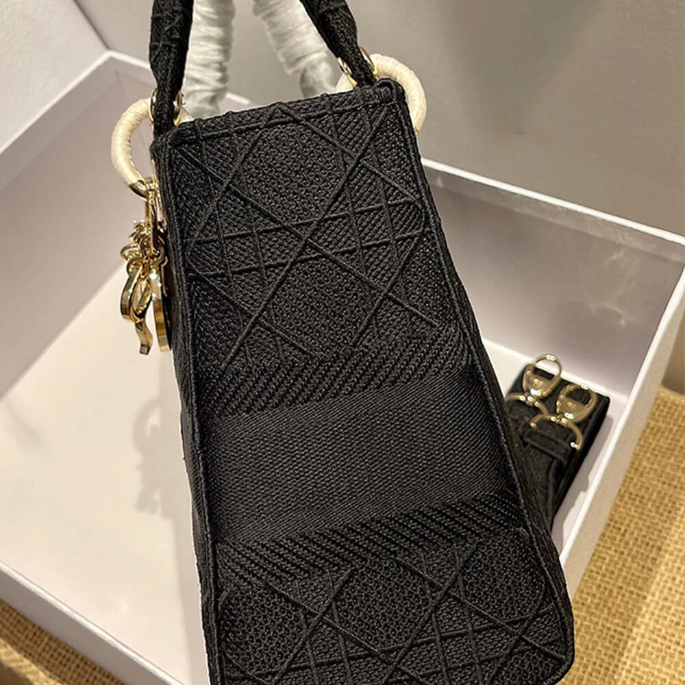 DIOR MEDIUM LADY D-LITE BAG Timeless 2439