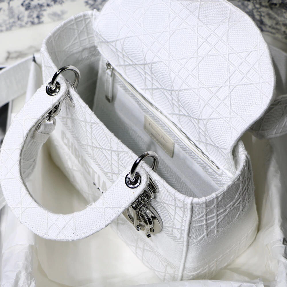 DIOR MEDIUM LADY D-LITE BAG FreshLook 2445