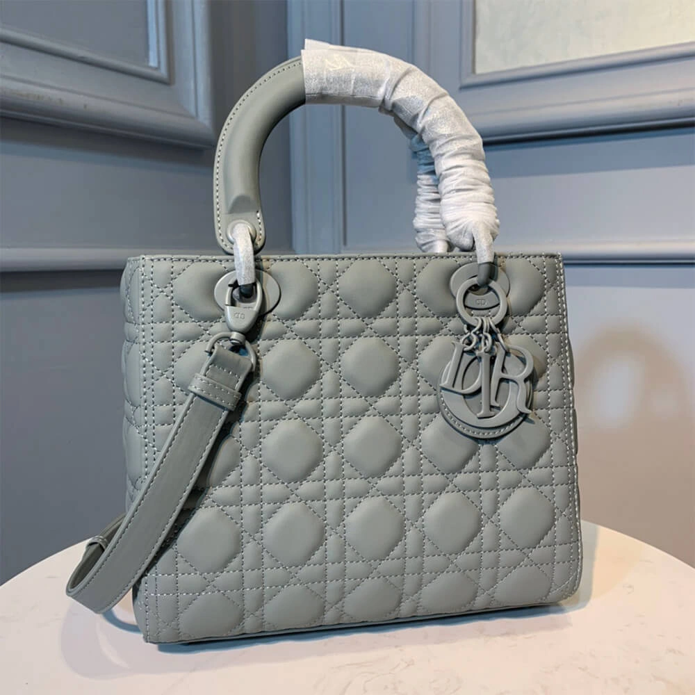 Cozy DIOR MEDIUM LADY DIOR BAG 2417