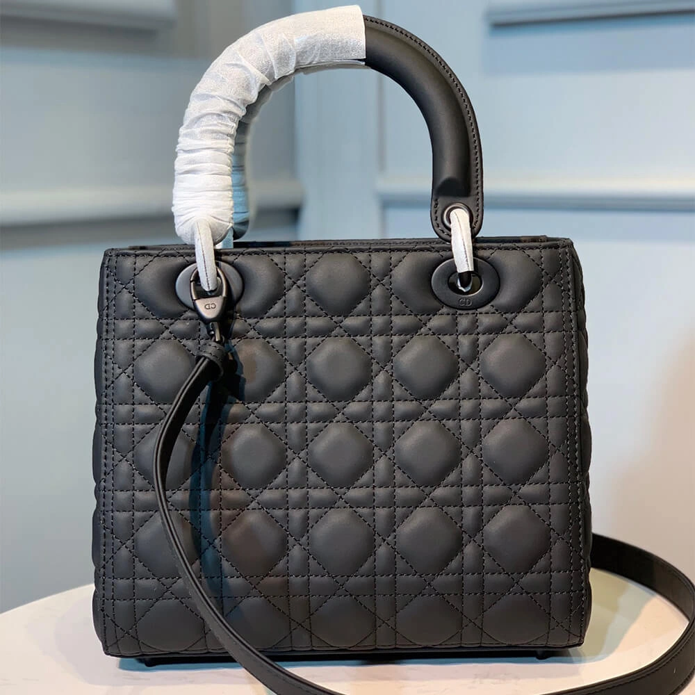 SunProtective DIOR MEDIUM LADY DIOR BAG 2405