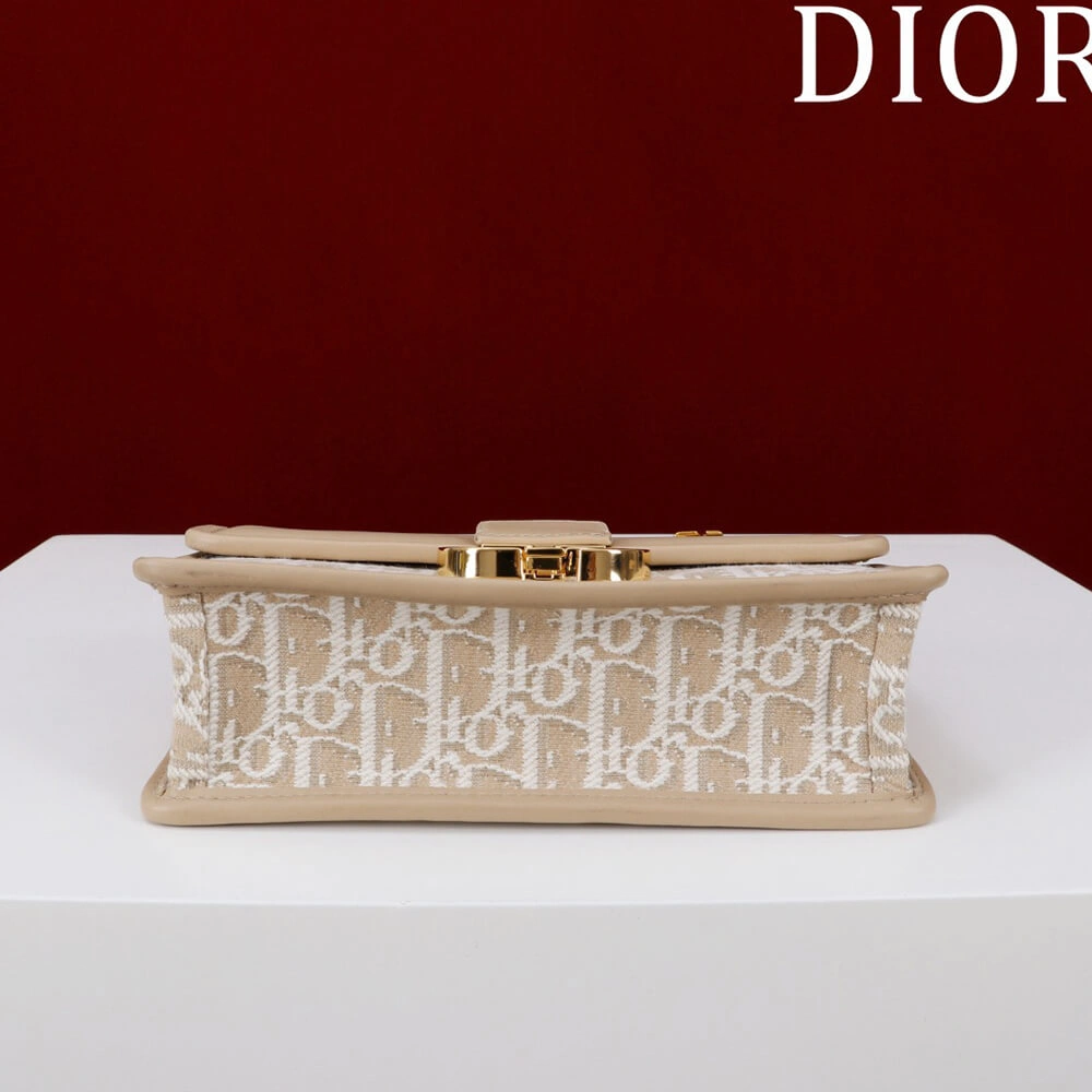 WaterResistant Dior 30 Montaigne East-West Bag with Chain(HIGH-END GRADE) 2216