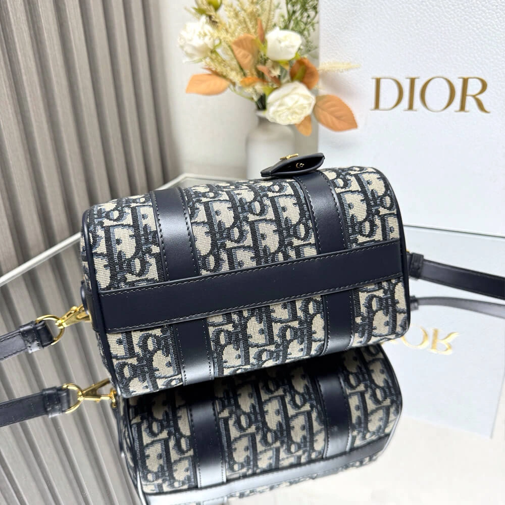 TopPick Dior Groove 20 Bag 2185