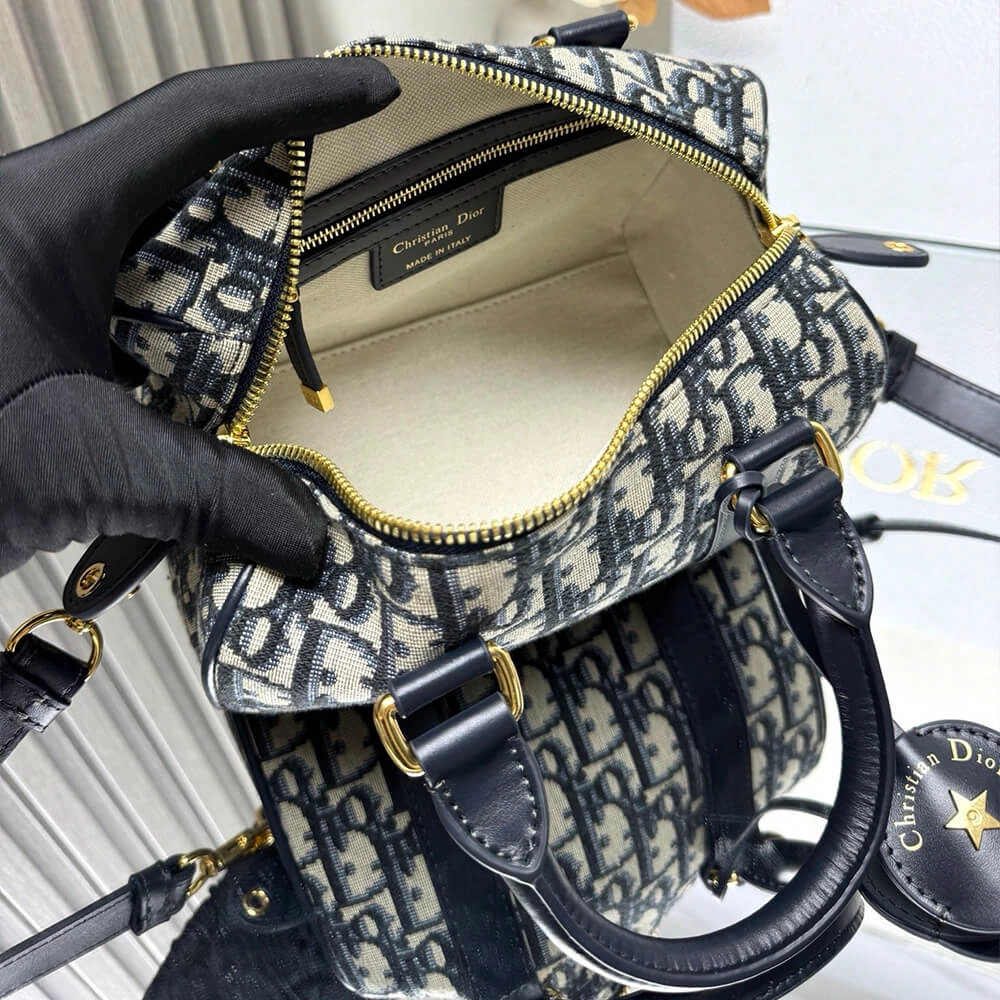 TopPick Dior Groove 20 Bag 2185