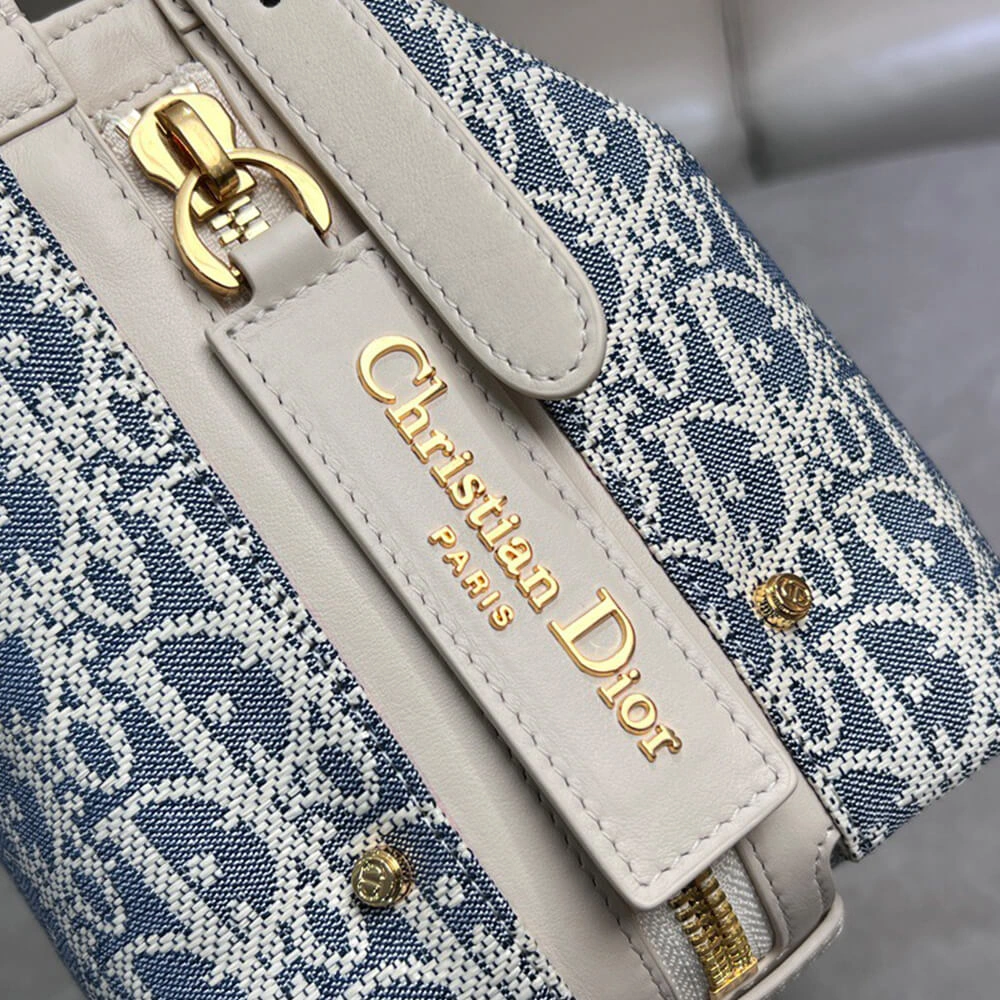 Resilient Dior Medium D-Journey Bag(HIGH-END GRADE) 2070