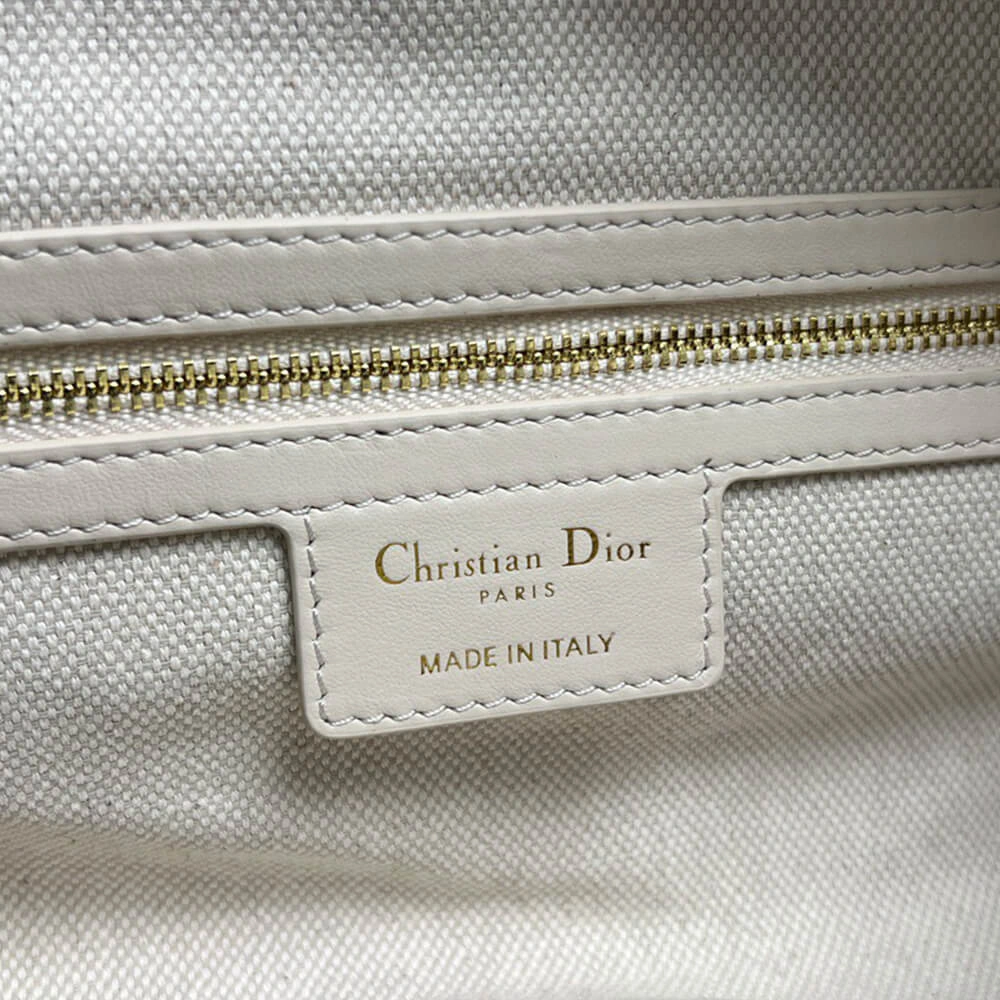 Resilient Dior Medium D-Journey Bag(HIGH-END GRADE) 2070