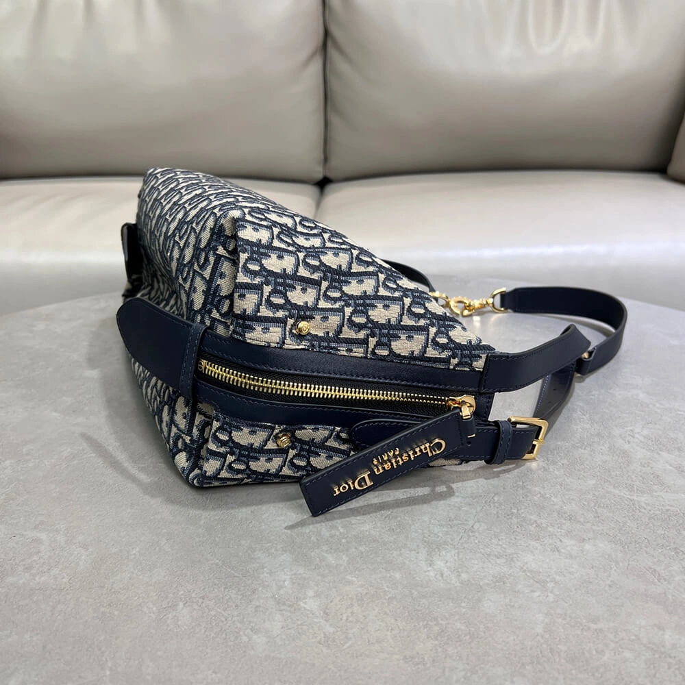 MoistureWicking Dior Medium D-Journey Bag 2108