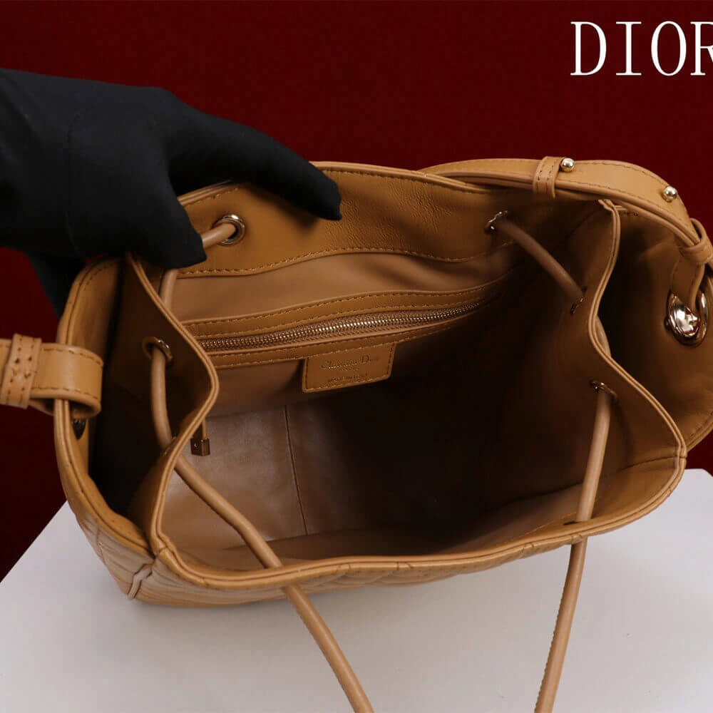 Dior Medium D-Motion Bag(HIGH-END GRADE) TimelessDesign 2136