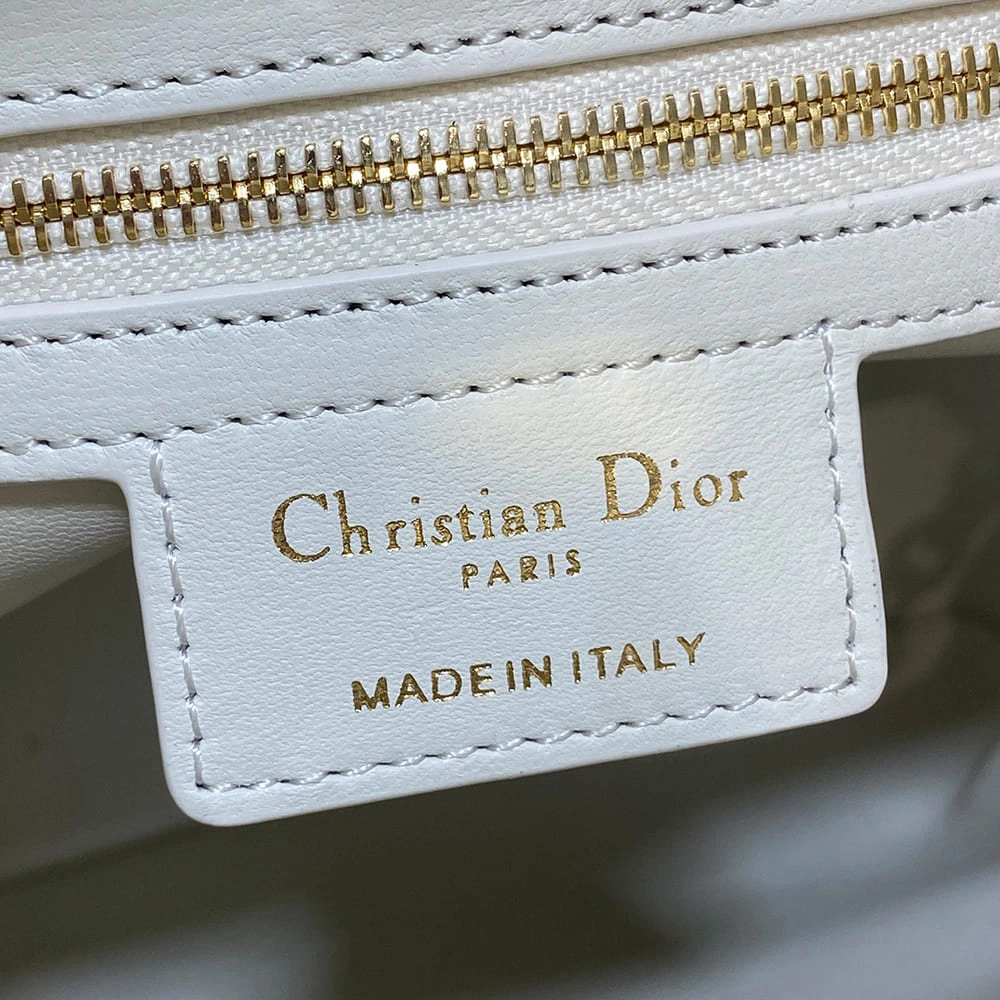 ModernLook Dior Medium Dior Caro Multicarry Backpack with Chain(HIGH-END GRADE) 2077