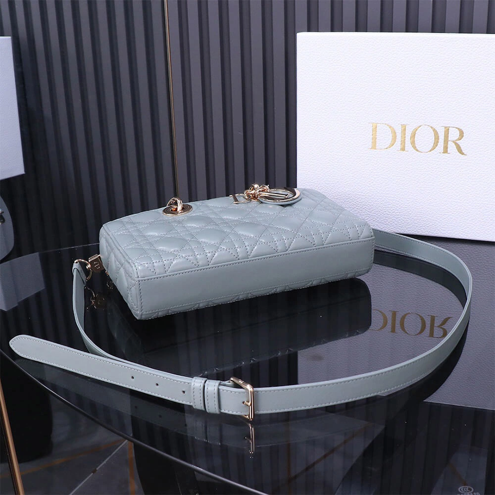 FreshLook Dior Medium Lady D-Joy Bag(HIGH-END GRADE) 2190