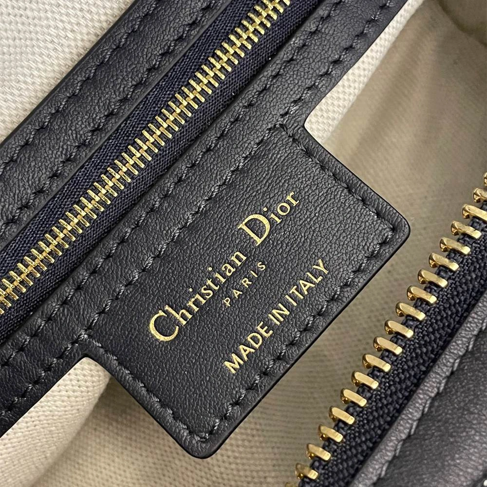 Unisex Dior Small D-Journey Bag(HIGH-END GRADE) 2125