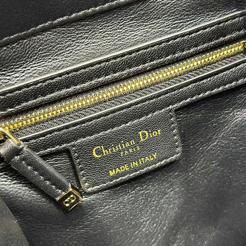 Trendsetting Dior Small D-Motion Bag(HIGH-END GRADE) 2082