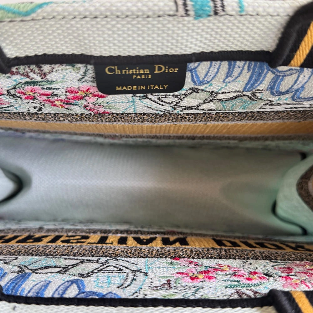Dior Souvenir Medium Dior Book Tote Durable 2110