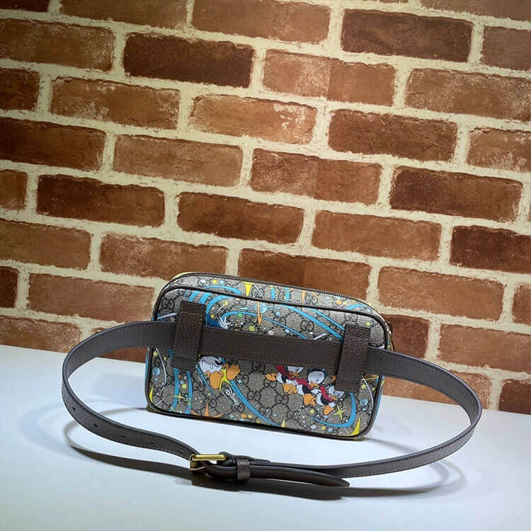 Sleek Disney x Gucci Donald Duck Print Belt Bag 1201