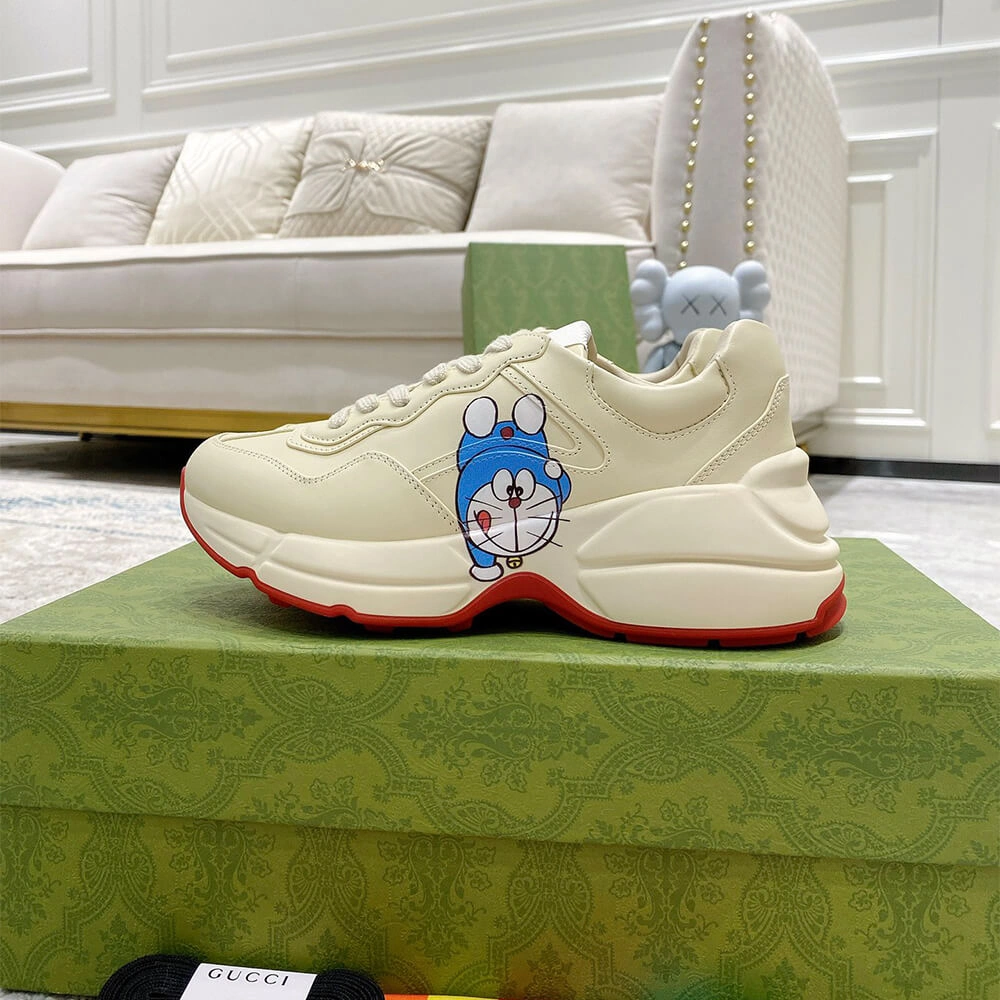 Versatile Doraemon x Gucci Rhyton Sneaker 3256