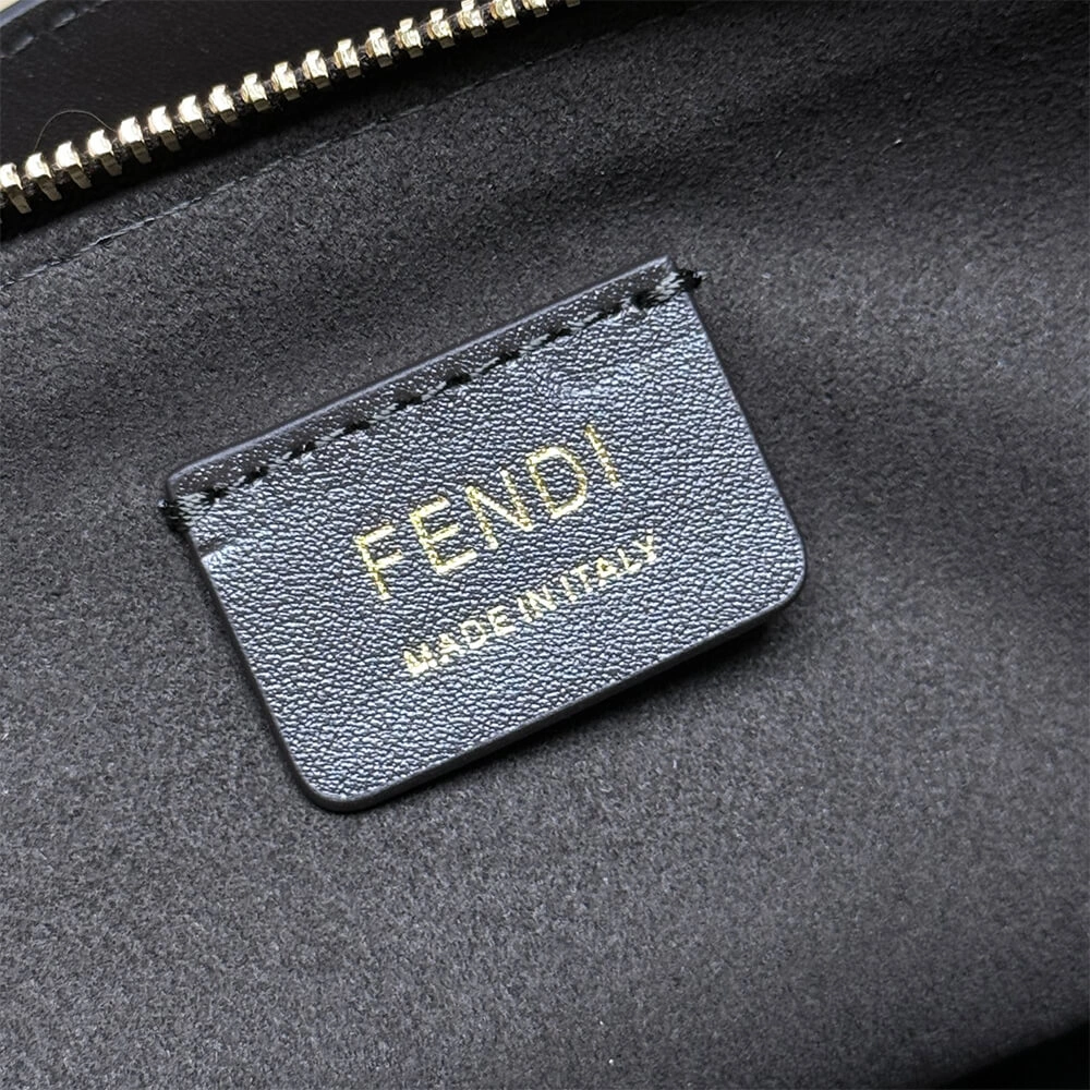 TravelReady FENDI By The Way Medium 3070