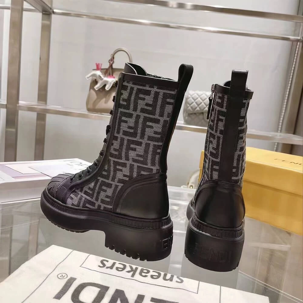 FENDI Domino WeatherProof 3403