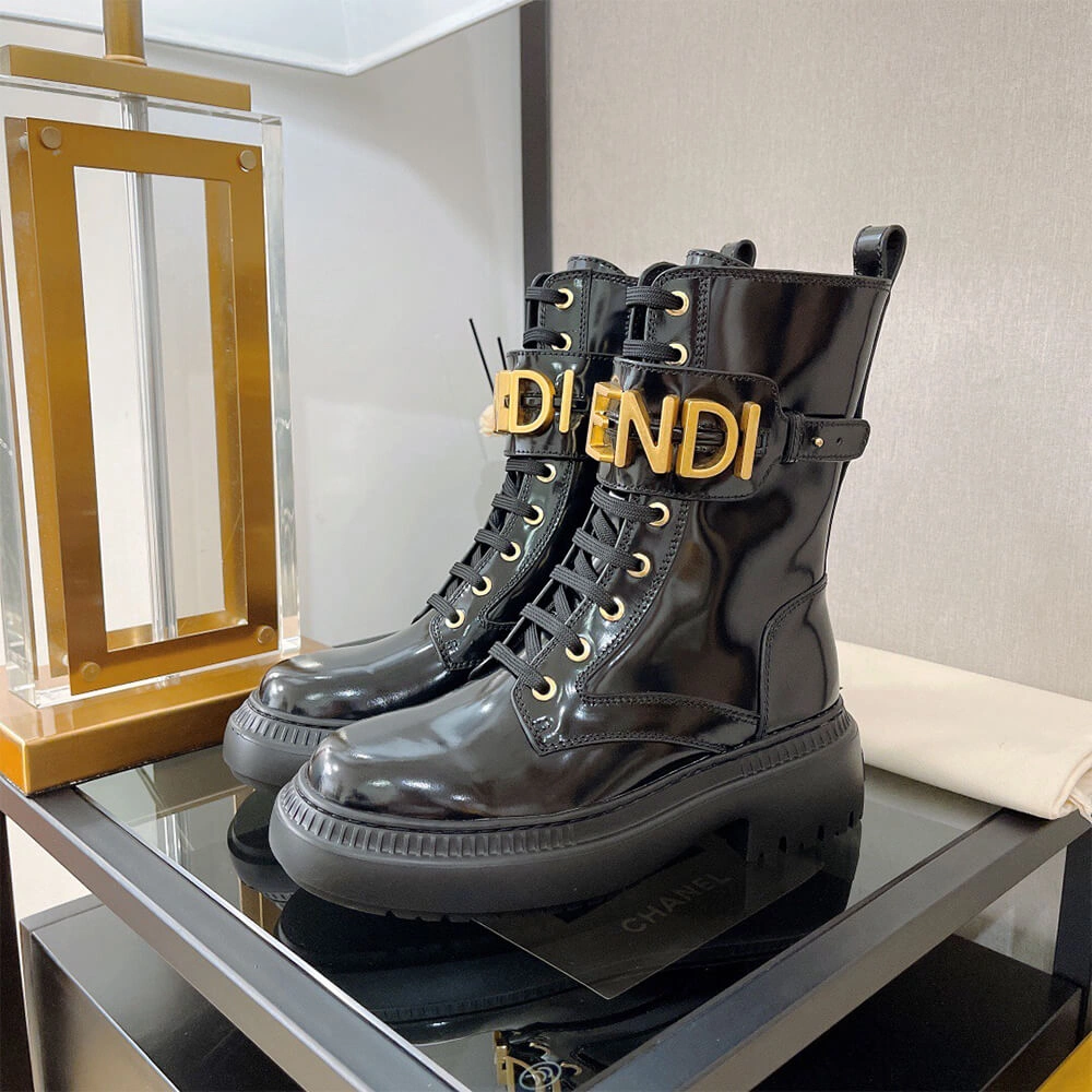 FENDI Fendigraphy logo-plaque leather boots Sporty 3411
