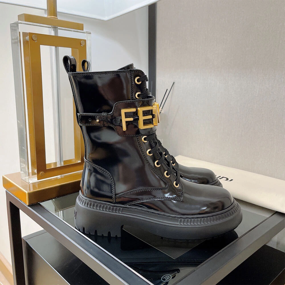 FENDI Fendigraphy logo-plaque leather boots Sporty 3411
