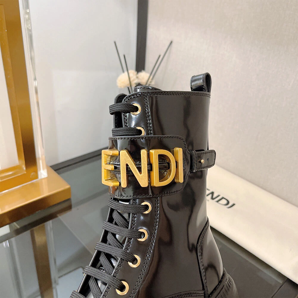 FENDI Fendigraphy logo-plaque leather boots Sporty 3411