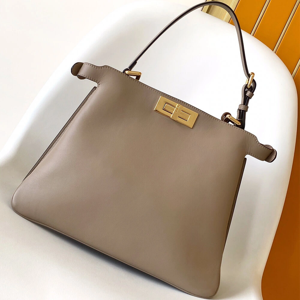FENDI Peekaboo  Medium(HIGH-END GRADE) FashionForward 3118