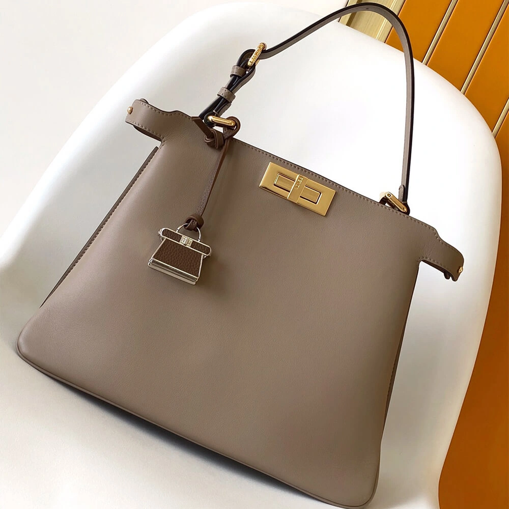 FENDI Peekaboo  Medium(HIGH-END GRADE) FashionForward 3118