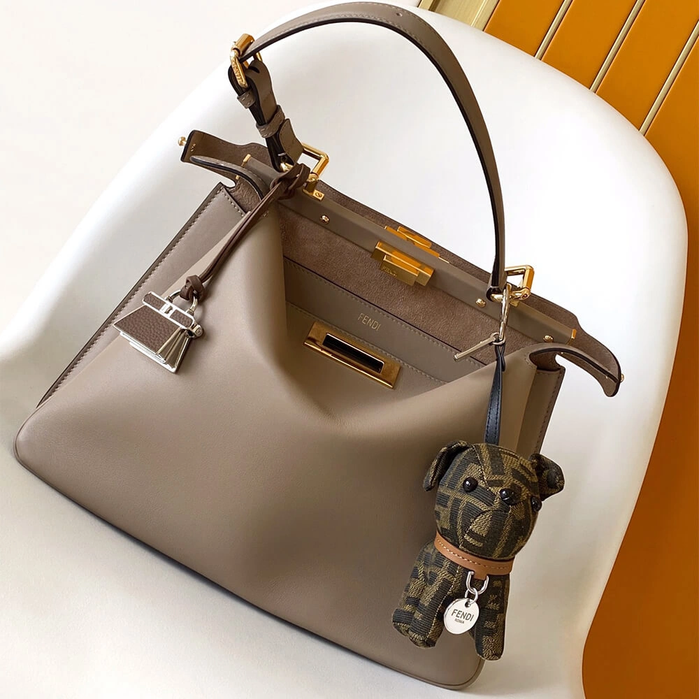 FENDI Peekaboo  Medium(HIGH-END GRADE) FashionForward 3118