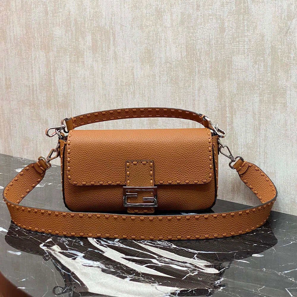 Fendi  Baguette(HIGH-END GRADE) FashionForward 3072