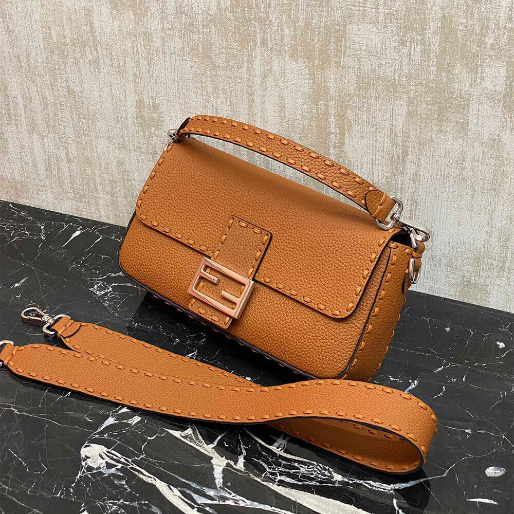 Fendi  Baguette(HIGH-END GRADE) FashionForward 3072