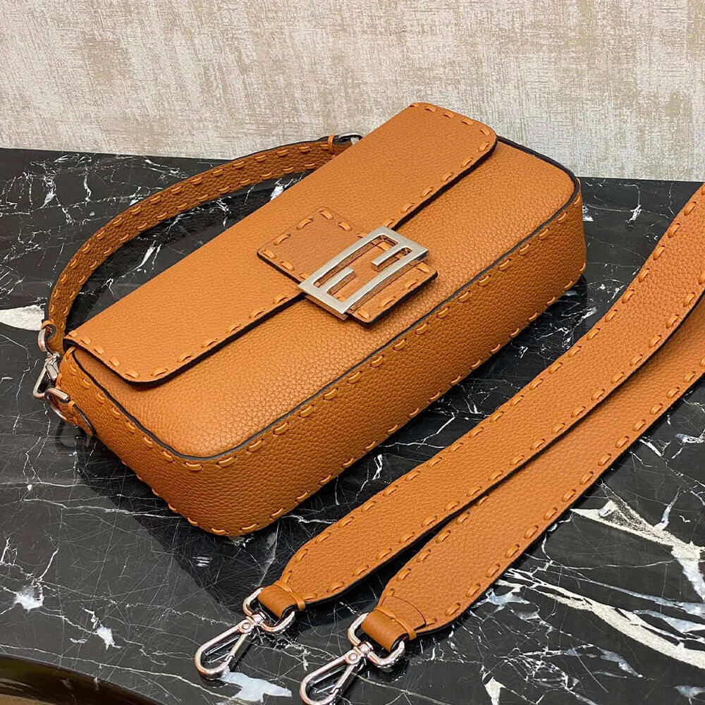Fendi  Baguette(HIGH-END GRADE) FashionForward 3072