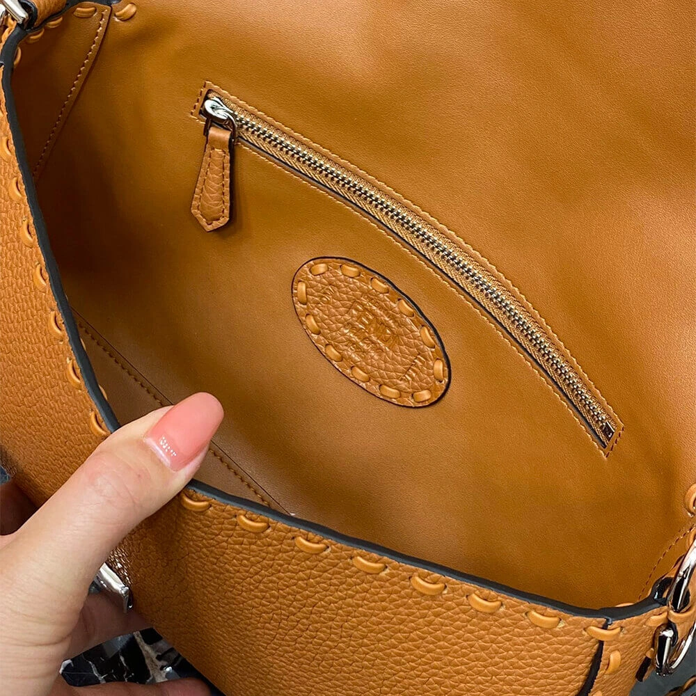 Fendi  Baguette(HIGH-END GRADE) FashionForward 3072