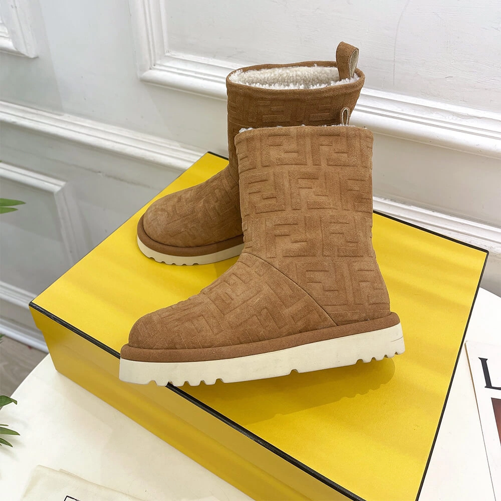 WaterResistant Fendi Apres 3391
