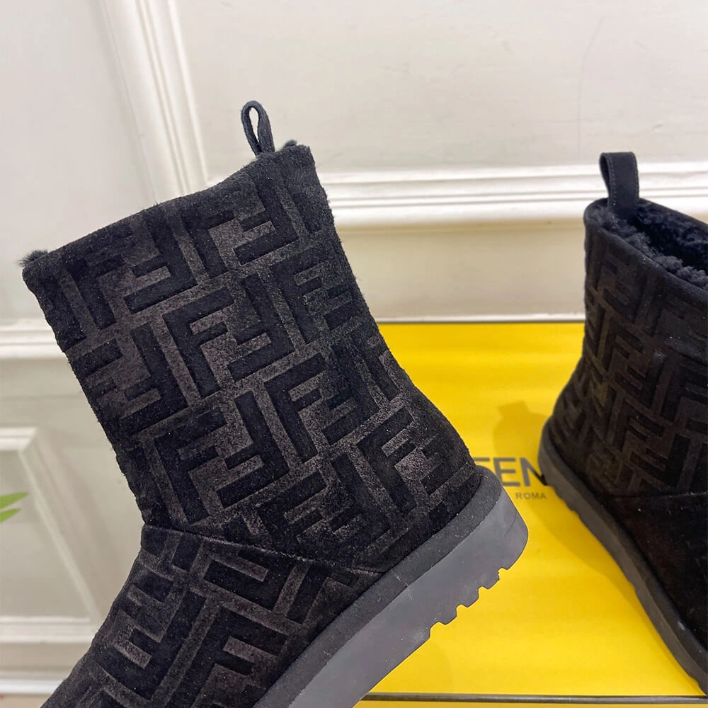 OdorResistant Fendi Apres 3418
