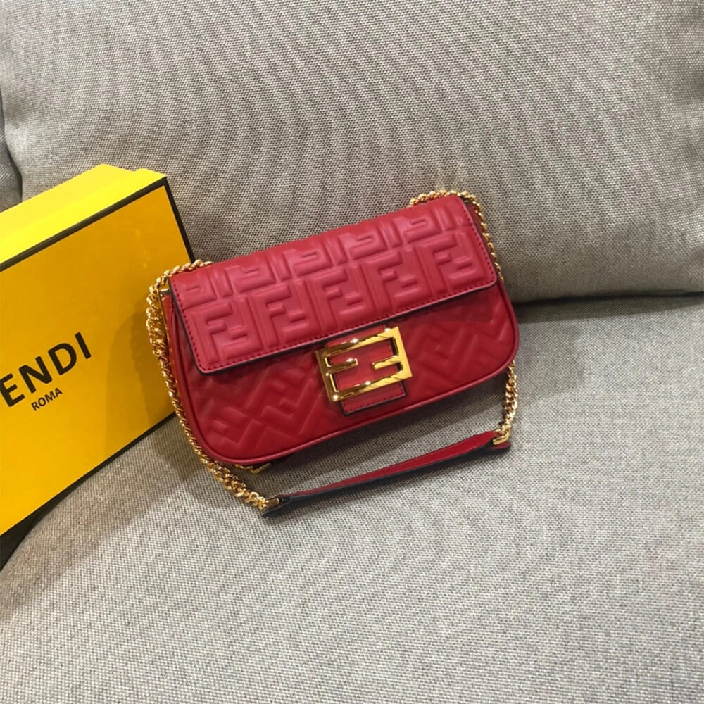 Fendi Baguette Chain Midi TopPick 3143