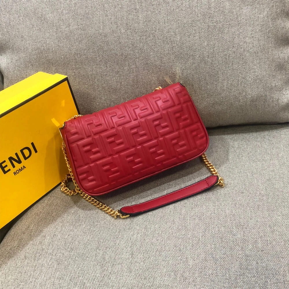 Fendi Baguette Chain Midi TopPick 3143