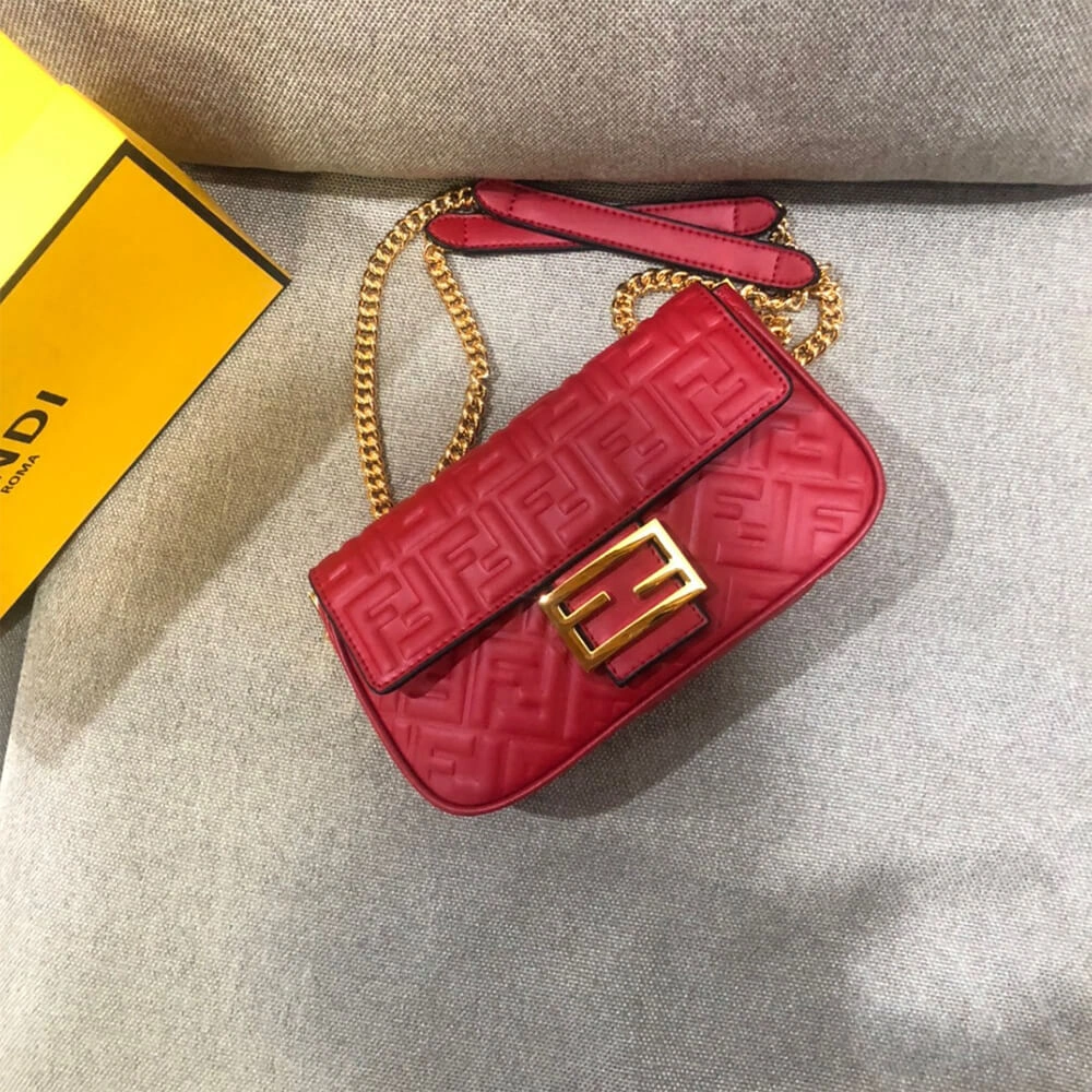 Fendi Baguette Chain Midi TopPick 3143