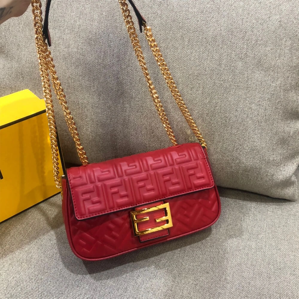Fendi Baguette Chain Midi TopPick 3143