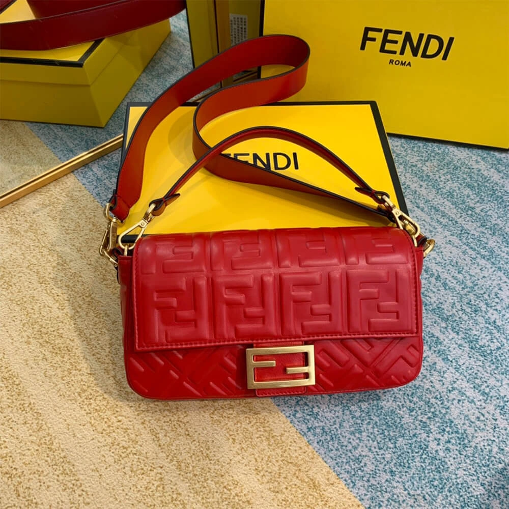 WrinkleFree Fendi Baguette 3148