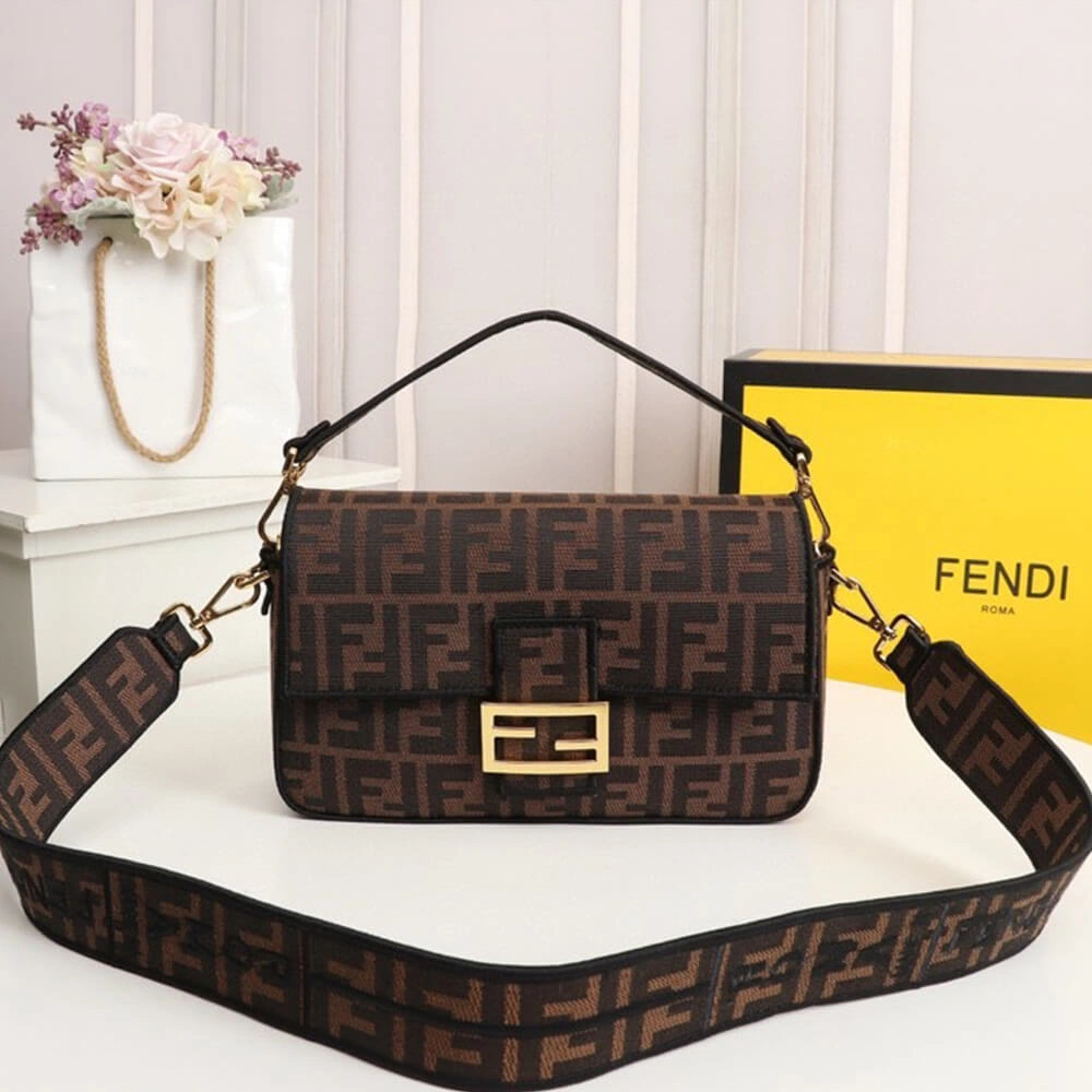 Fendi Baguette FlexibleFit 3144