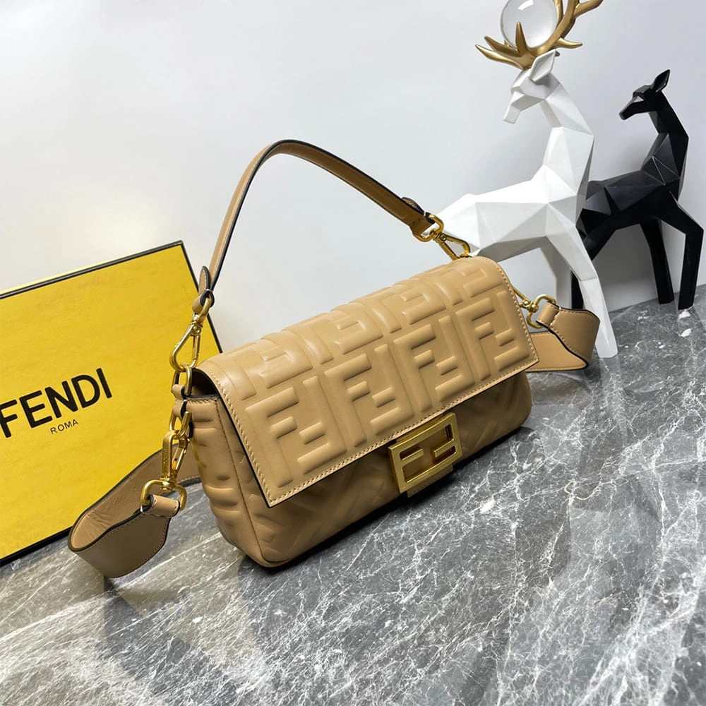 Fendi Baguette Original 3114
