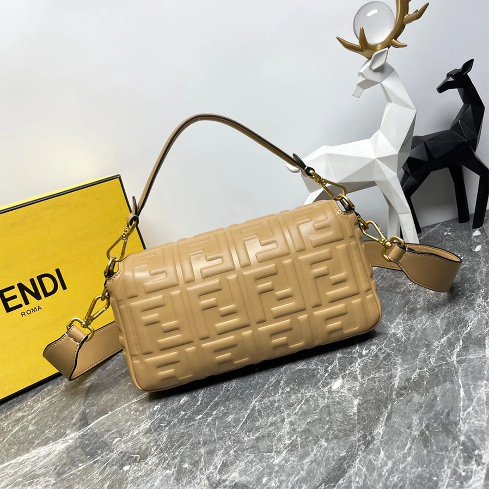 Fendi Baguette Original 3114