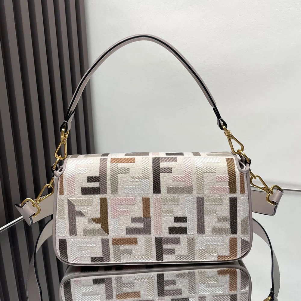 Fendi Baguette OnTrend 3151